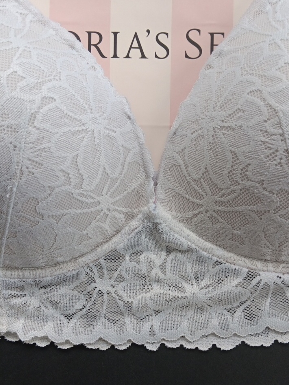 Victoria's Secret Pink White Lace Longline Push-Up Bralette Size XL - Picture 2 of 8